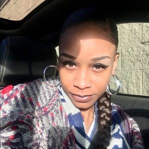 Meet your Posher, Shatwanna